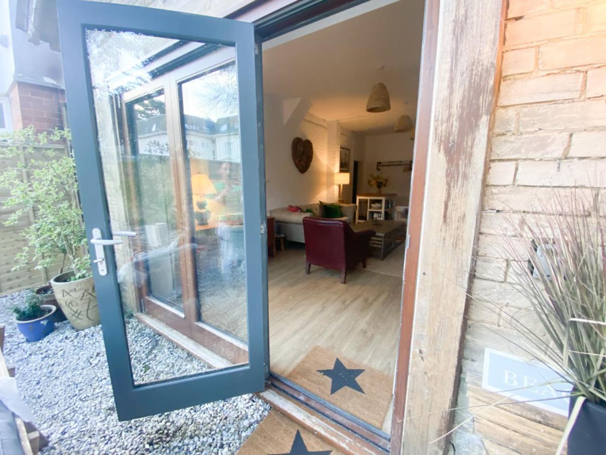 Villa The Coach House - Bornemouth Extérieur photo