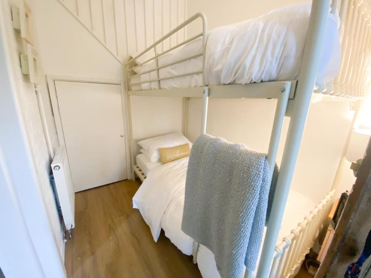 Villa The Coach House - Bornemouth Extérieur photo